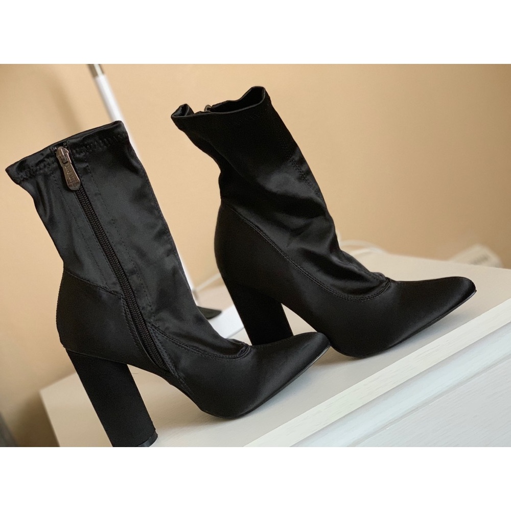 Fashion Nova Black booties